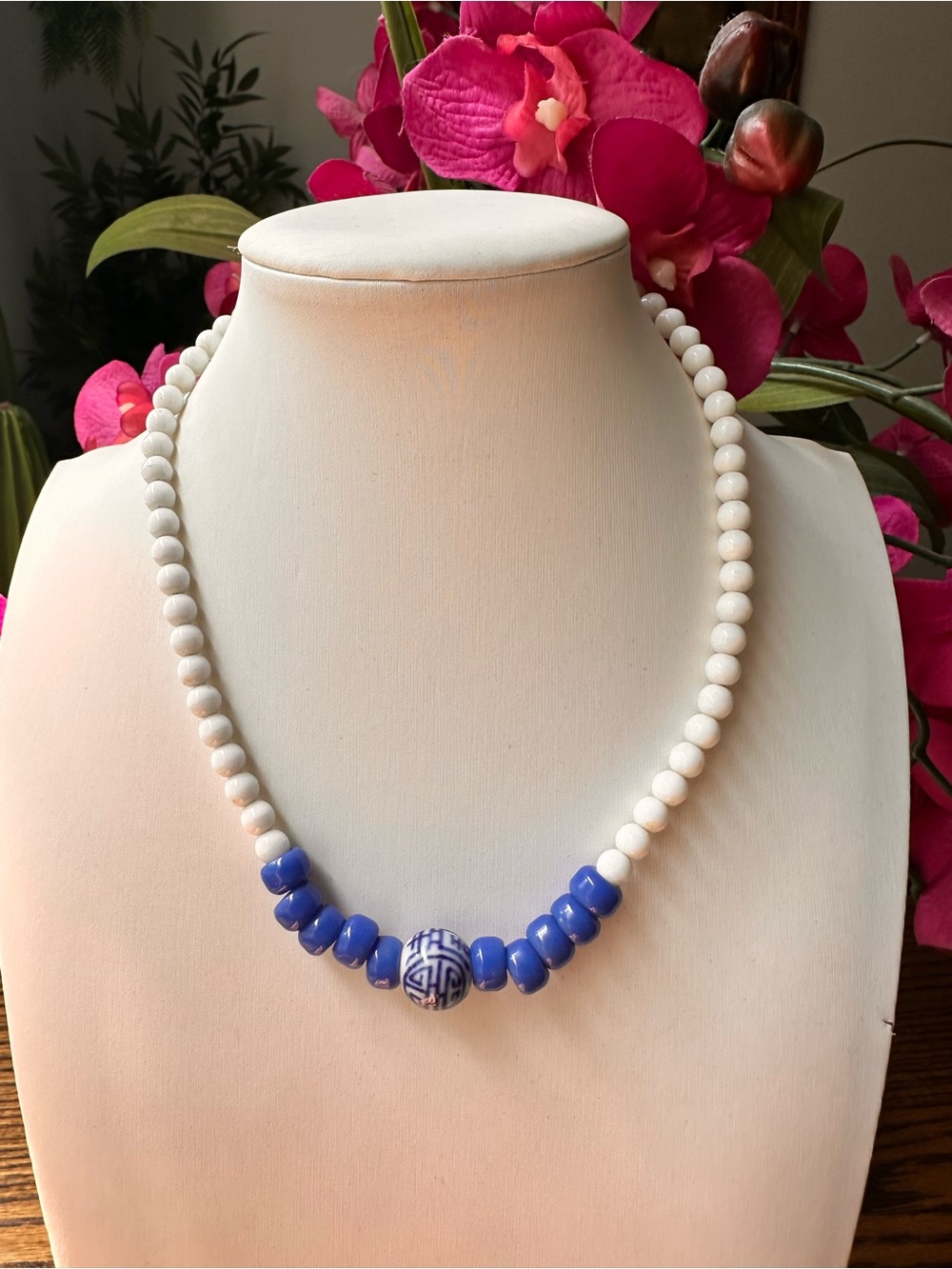 Vintage Beaded Necklace with Shou Longevity Motif necklace